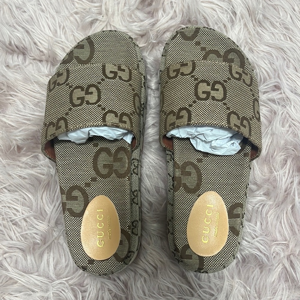 Brown canvas platform sandal